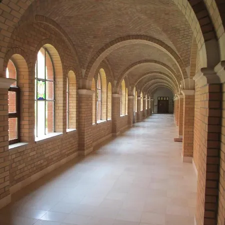 Abbaye De Belval ホテル 2*